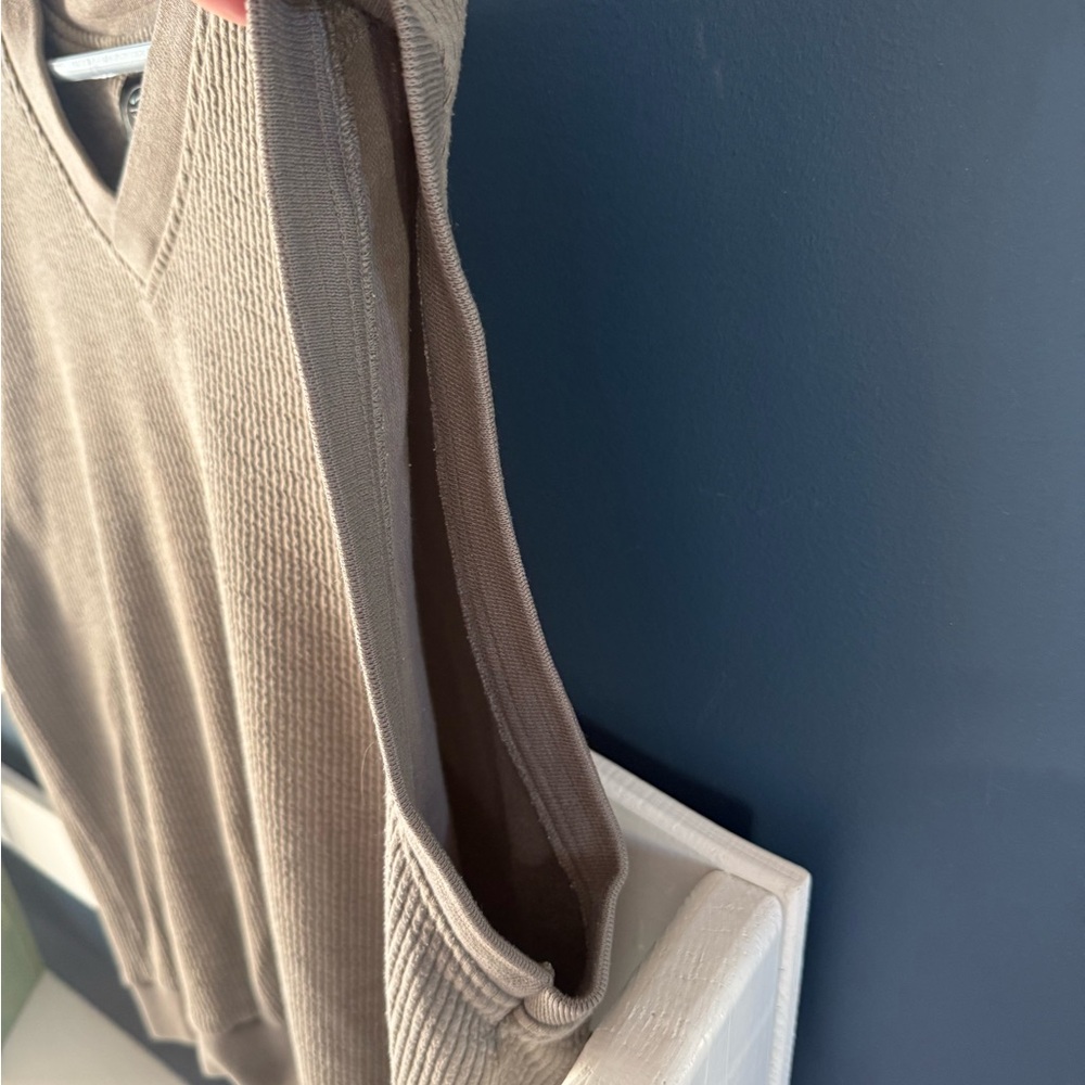 Nike Beige Golf Vest - Picture 4 of 6